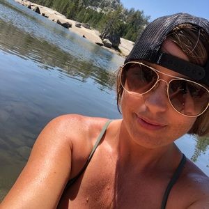 Meet your Posher, Jennifer